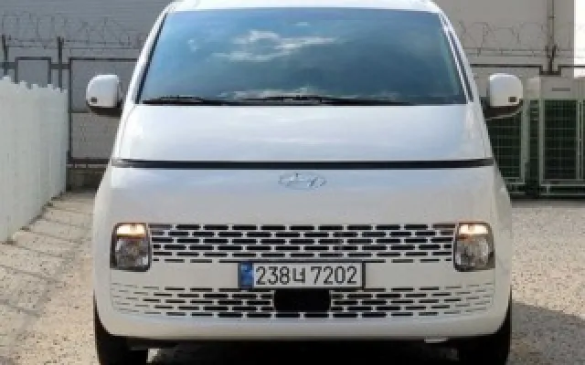 중고차카페 스타리아 2WD 디젤 투어러 모던 매물 사진 11 - 2022/09 66,268km